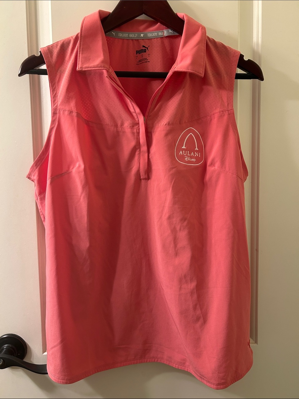 DISNEY Aulani X Puma Coral Sleeveless Golf Polo Top, Sz L